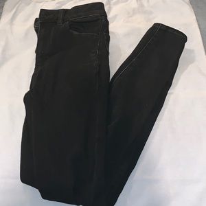 American Eagle “Super Hi-Rise Jegging”